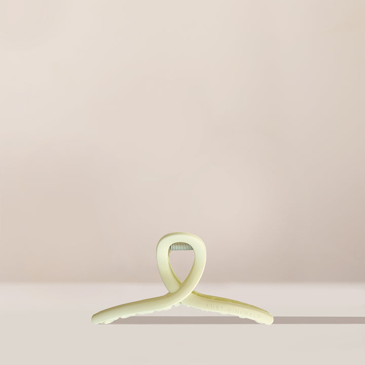 Signature Claw Clip - Lemon Sorbet