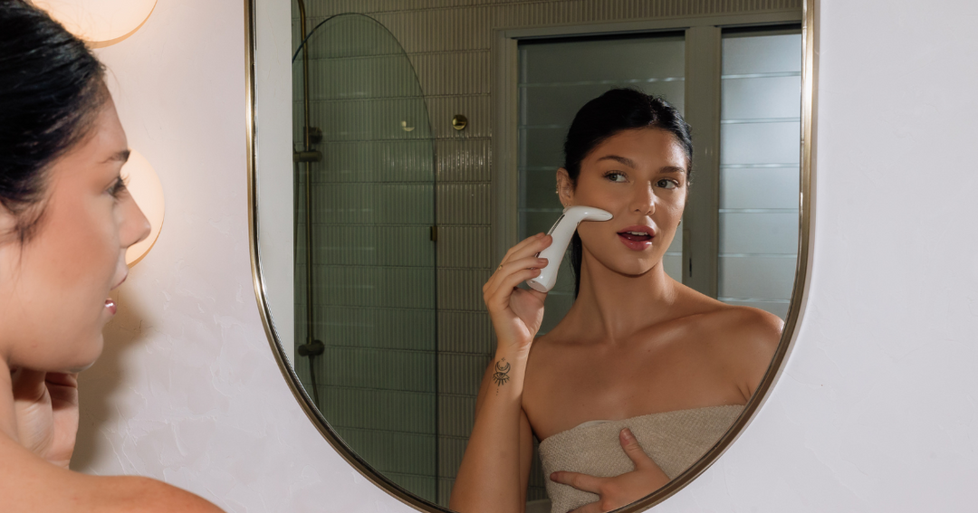 Unlocking the Secrets of Celebrity Skin with LED Light Therapy