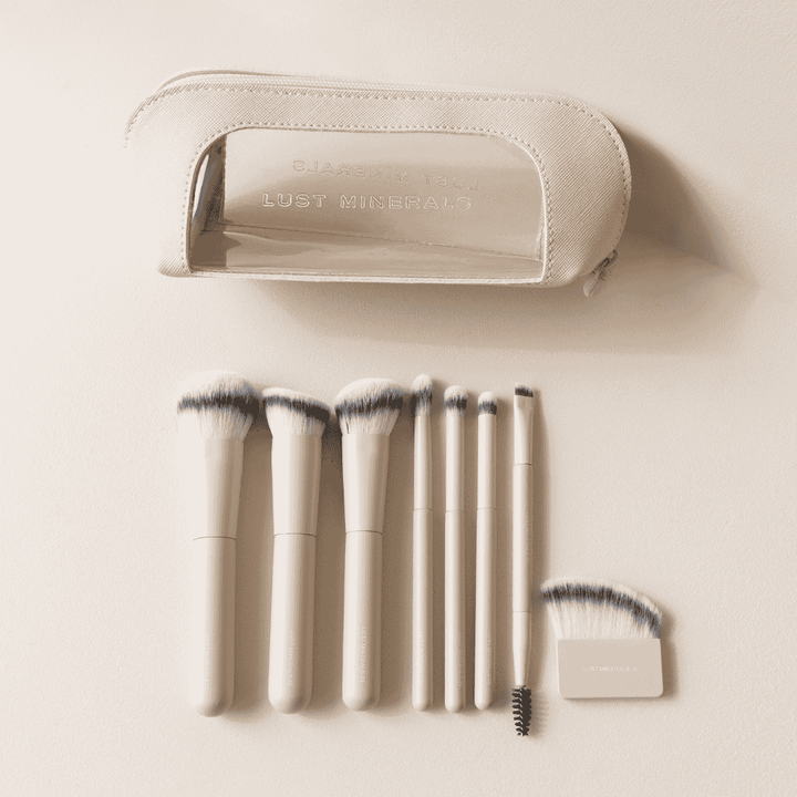 Beige Everyday 8 Piece Brush Set + Travel Case